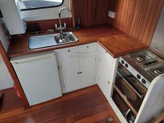 1995 Glen L Union Jack Trawler