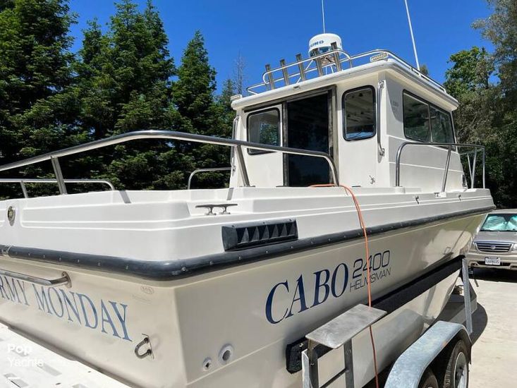 1991 Custom 2400 helmsman