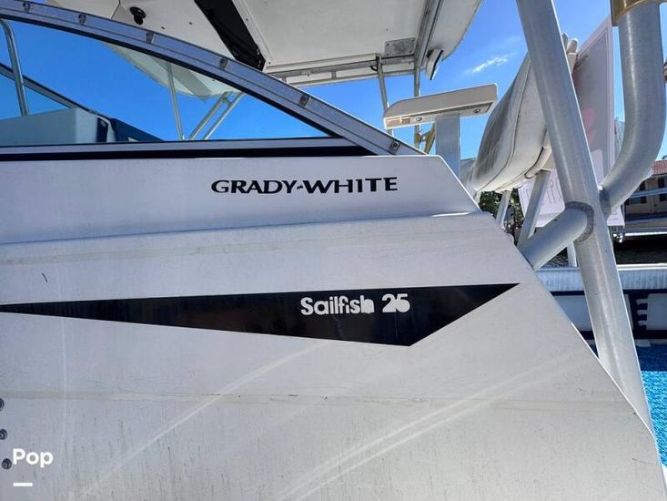 1993 Grady-white 255 sailfish