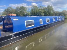 2008 Black Prince 70’ Narrowboat
