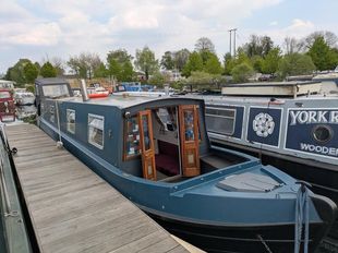 Loki - Reeves hull cruiser stern - available at Roydon marina