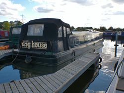 In The Doghouse  2018 - 60ft x 11ft Widebeam (Price Reduced)