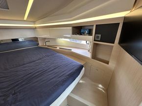 2022 Jeanneau NC 37 39