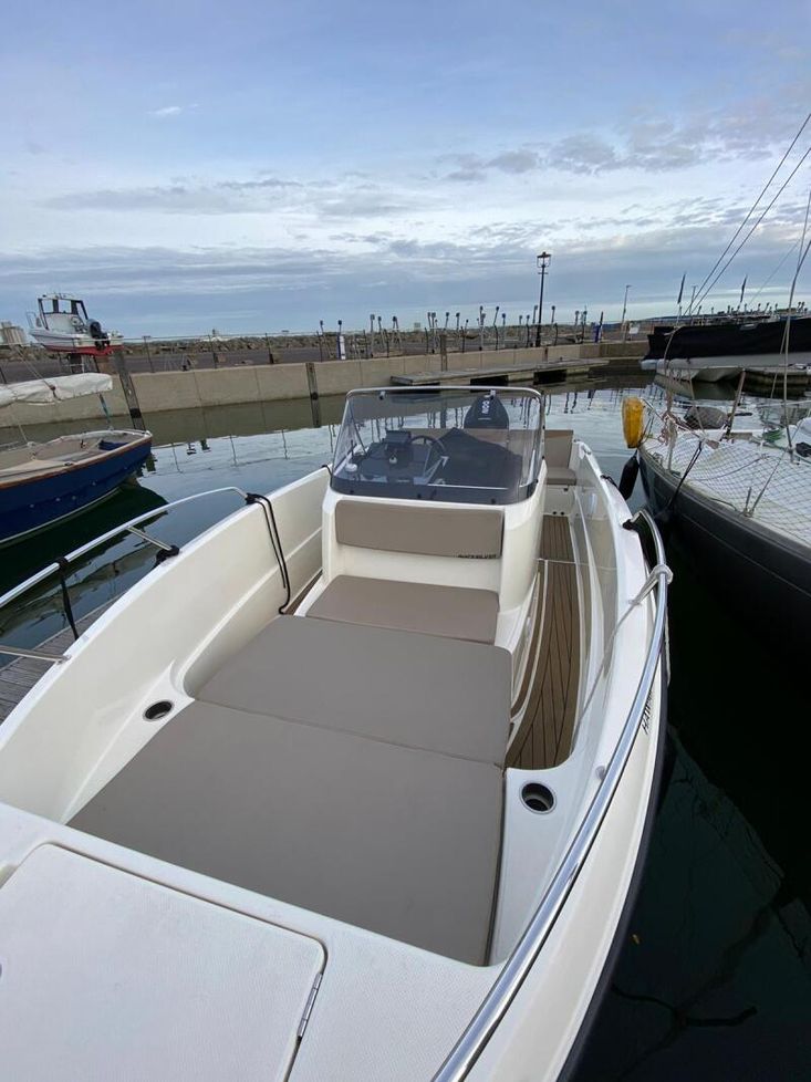 2021 Quicksilver  675 Open