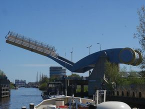 Cruising in Holland
