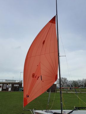 5-6/10 Spinaker