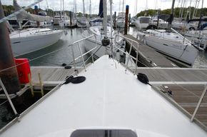 2020 Bavaria Vision 42 20