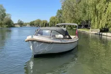 2021 Interboat Intender 820