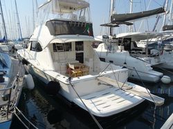 Riviera 42 Flybridge