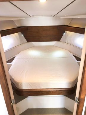 Sealine SC35
