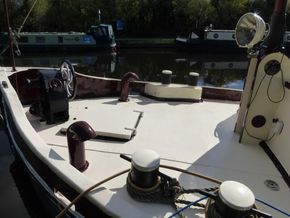 Classic Dutch Barge 72ft  - Foredeck