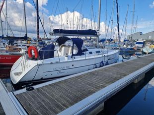 Beneteau Oceanis 323 (2005)