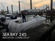 2004 Sea Ray 245 Weekender
