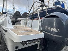 2021 Jeanneau Cap Camarat 7.5 WA Series II 7