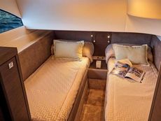 2025 Rodman Spirit 42 Flybridge
