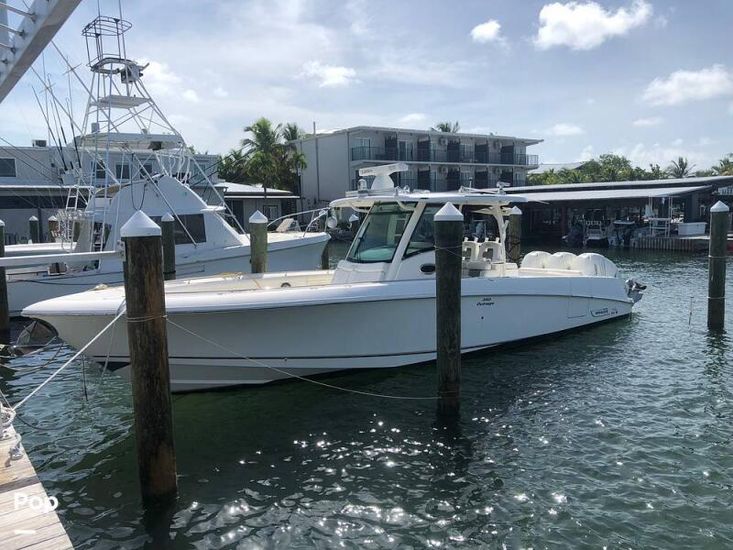 2015 Boston Whaler outrage 350