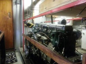 Example of engine condition port side engine 
