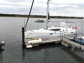 2007 Jeanneau Sun Odyssey 39 DS 9