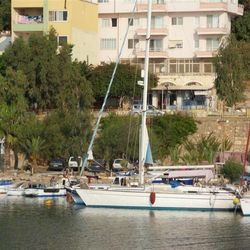 2000 BAVARIA 47 OCEAN