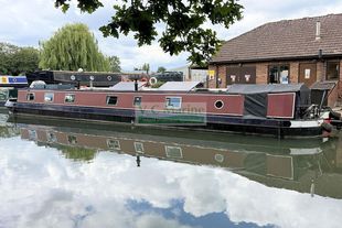 60ft Semi-Traditional Stern 