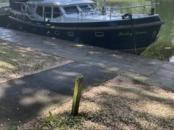 Vacance Solide 37 Dutch STEEL