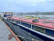 Beautiful Dutch Barge to Convert