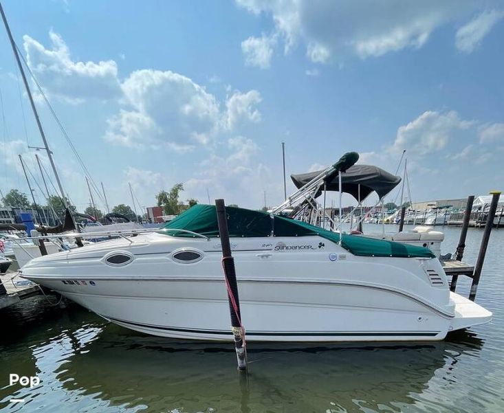 2001 Sea Ray 240 sundancer