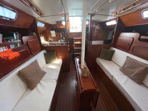 Westerly Sealord 39  - Saloon