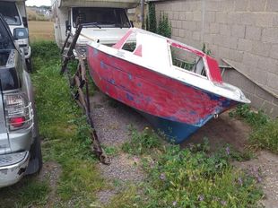 Unfinished project 18ft Boat