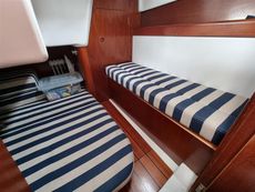 2002 Beneteau Ombrine 800