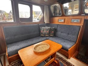 “L” couch 