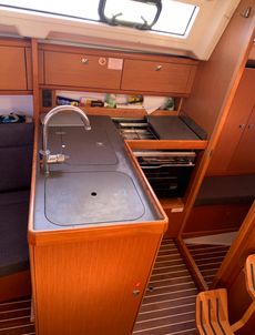 2016 Bavaria Cruiser 34