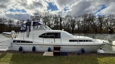 1999 Broom Ocean 38