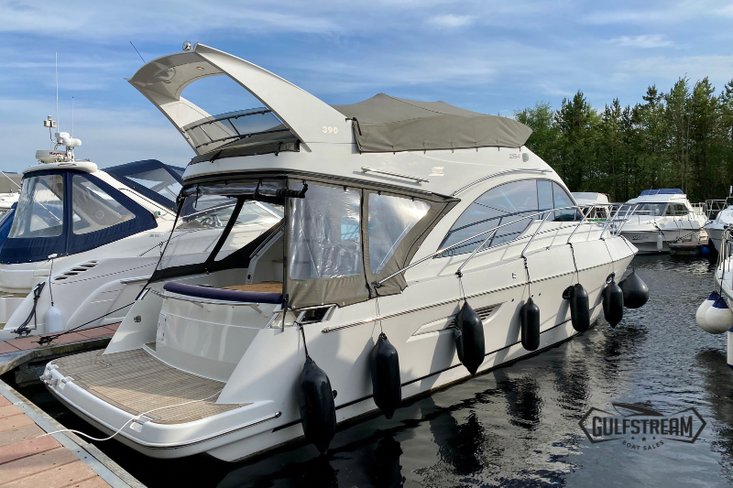Galeon 390 Fly w/ Twin Volvo Penta D4, 2 x 260HP