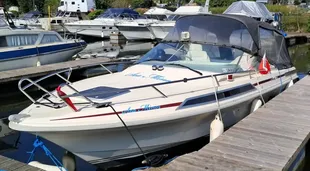 1990 Windy 7800