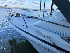 1992 Sea Ray 350 Express Bridge
