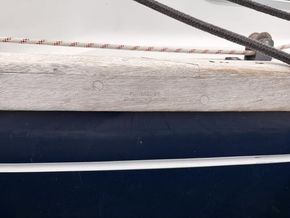 Tufglass 33  - Hull Close Up