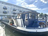 4 Berth Houseboat with Mooring Gravesend