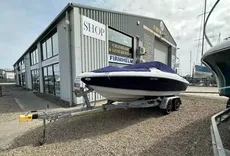 2011 Four Winns 190 Horizon
