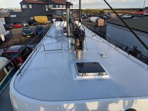 Dutch Barge Klipperaak With Gaff rigged Staysail  - Coachroof/Wheelhouse