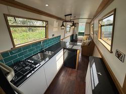 Narrow boat, spirit of delight, Traditional 60ft Lister FR engine