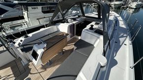 2025 Bavaria C38 15