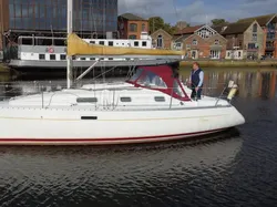 2001 Beneteau Oceanis Clipper 311