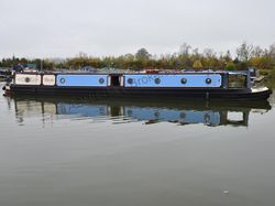 FAIR FA' • 62ft 7in, Traditional, 2+2 berth