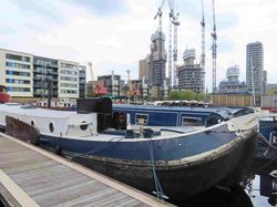68' Dutch Barge. Immaculate with C London Residential Mooring