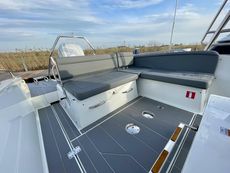 2023 Quarken 27 T-Top