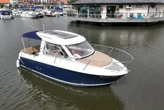2010 Jeanneau Merry Fisher 645