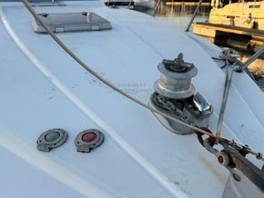 Fairline Targa 34  - Windlass