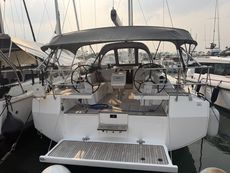 2023 Bavaria C38