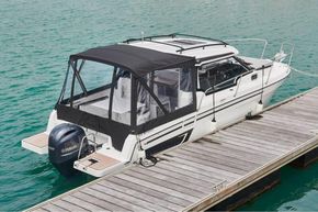 Jeanneau Merry Fisher 795 - aft closing canopy